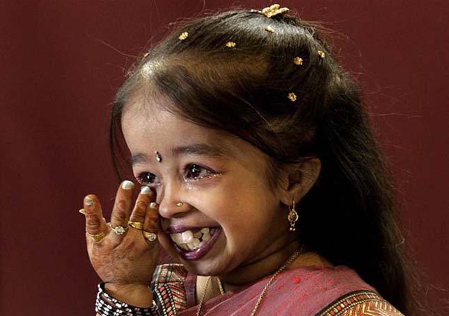 Jyoti Amge, a legalacsonyabb nő a világon